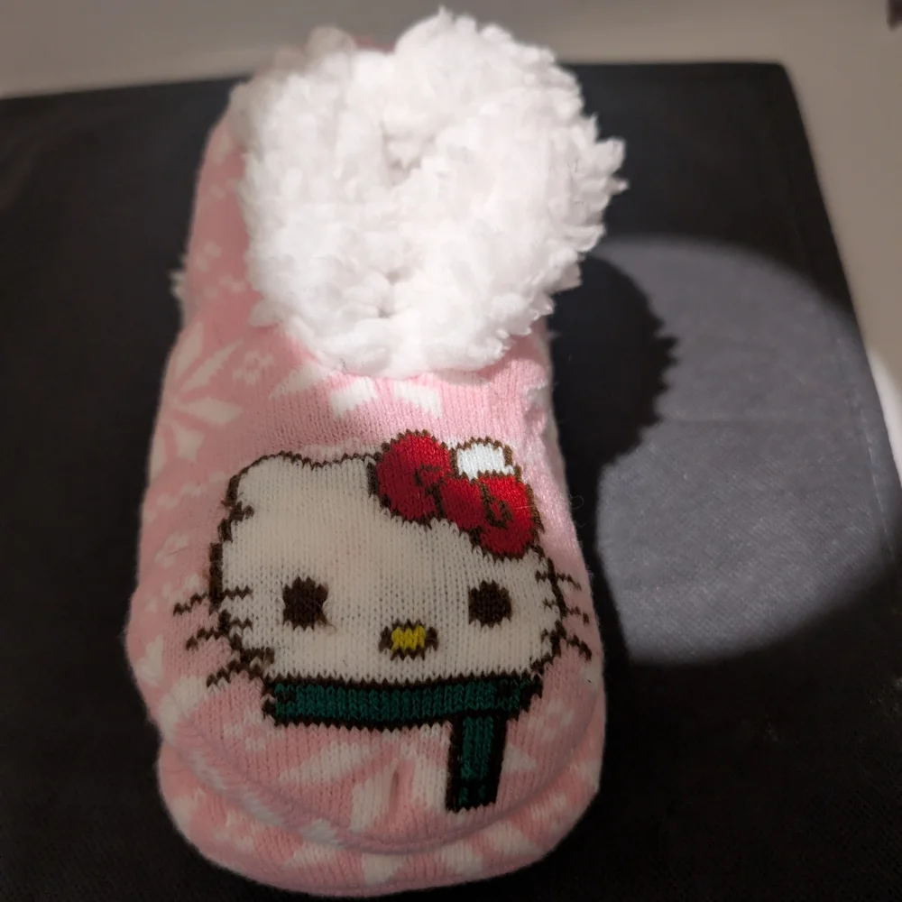 Cozy Hello Kitty Pink Slippers